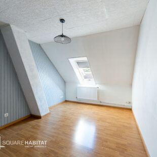 MAISON SEMI INDIVIDUELLE 4 CHAMBRES  Sous compromis 