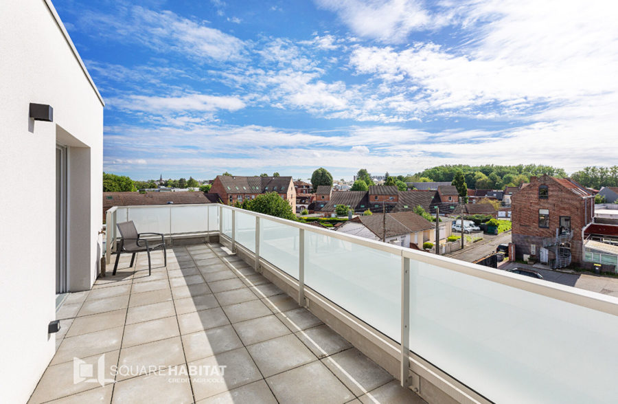 Appartement  4 pièce(s) -Terrasse- Double garage