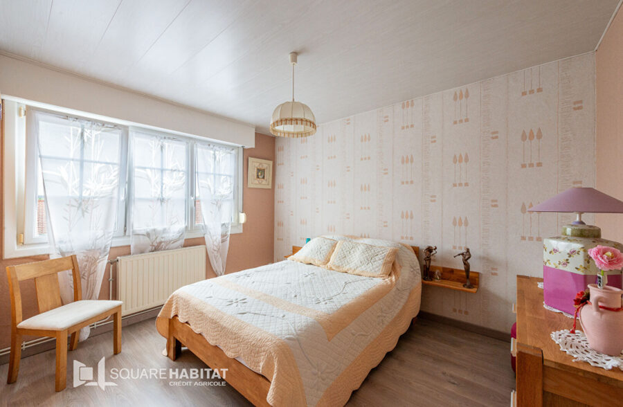 SUPERBE MAISON ENTIEREMENT RENOVEE A HERIN
