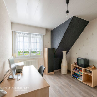 SUPERBE MAISON ENTIEREMENT RENOVEE A HERIN