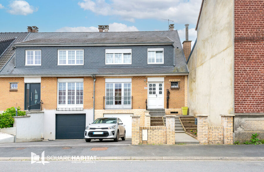 SUPERBE MAISON ENTIEREMENT RENOVEE A HERIN