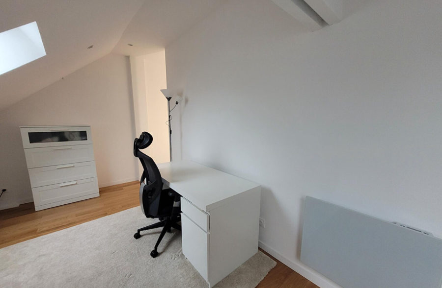 T2 en DUPLEX vendu meublé et aménagé – Vieux LILLE