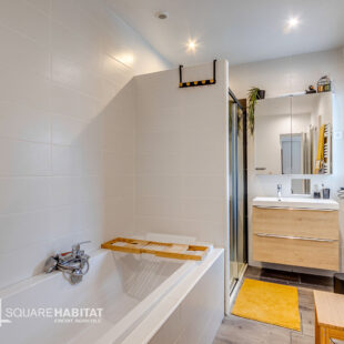 VENDUE- Maison avec une très belle rénovation – 3 chambres – jardin – garage <small> Sous compromis </small>