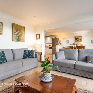 Vaste Appartement Lumineux – parking inclus