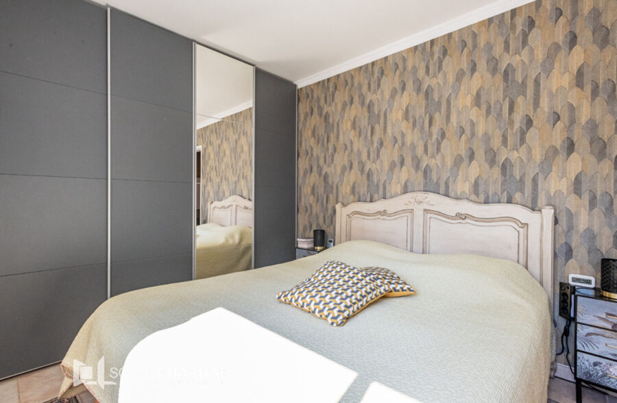 Vaste Appartement Lumineux – parking inclus