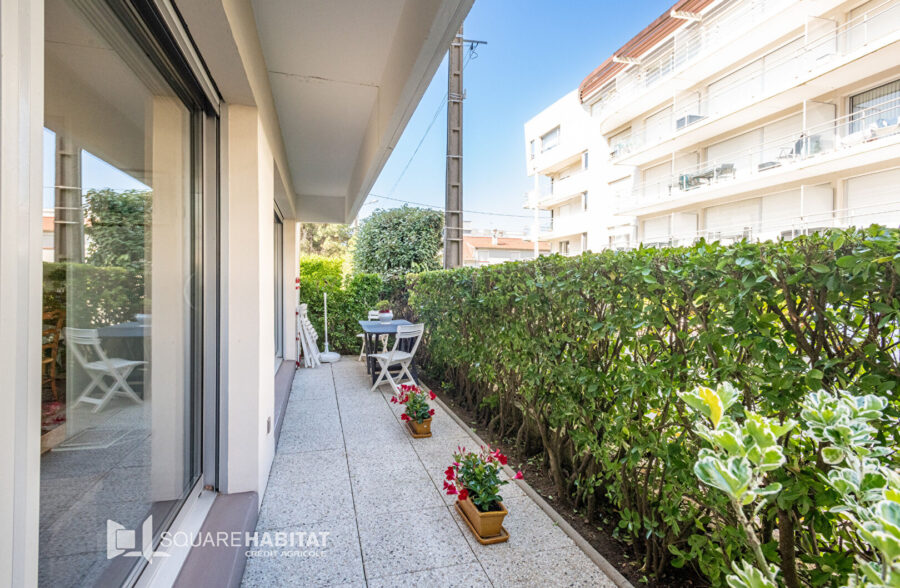 Vaste Appartement Lumineux – parking inclus