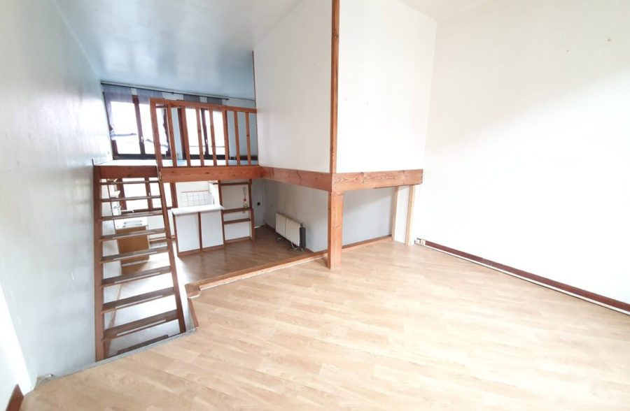 VIEUX-LILLE APPARTEMENT 1 CHAMBRE DE 54,30 M² AVEC TERRASSE