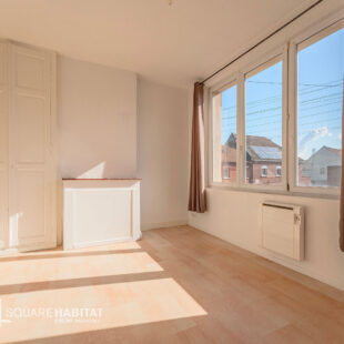 Maison 93m² ,3 chambres, cour  Sous compromis 
