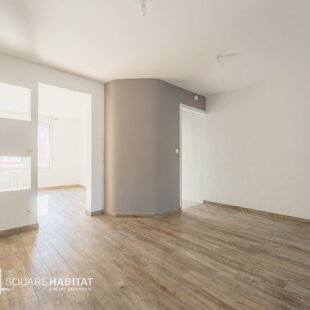 Maison 93m² ,3 chambres, cour  Sous compromis 