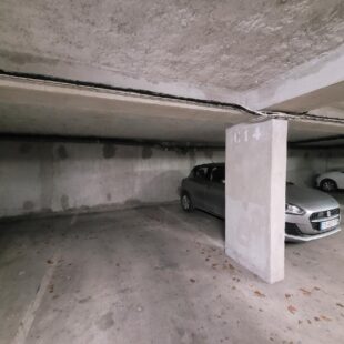T2 avec vaste terrasse et parking en sous sol.