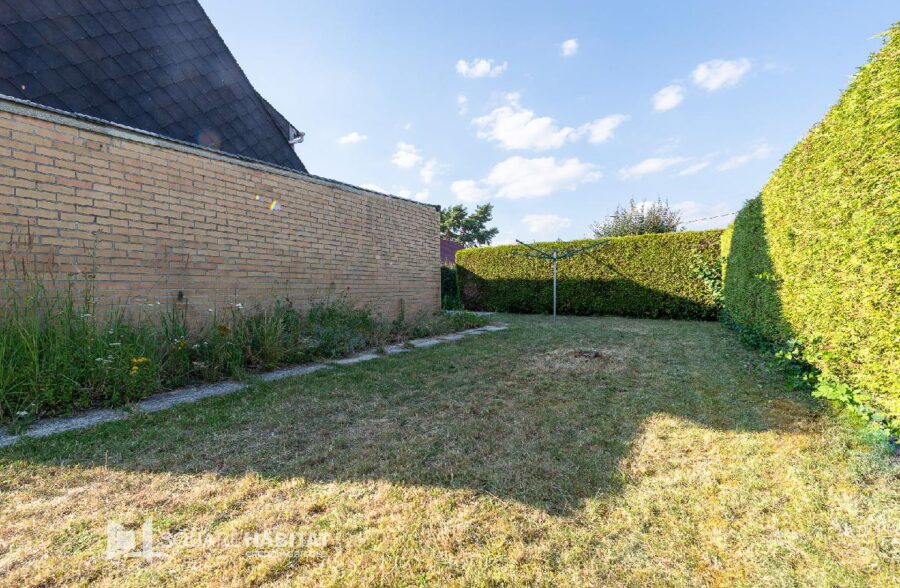 SQUARE HABITAT Anzin vous propose de venir découvrir cet Habitat semi individuel de 120m² au coeur de la commune de HERIN