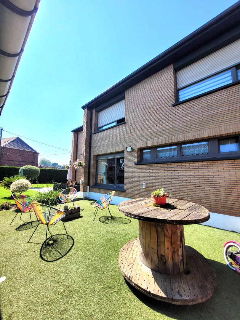 Maison d’architecte Cambrai 10 pièce(s) 200 m2