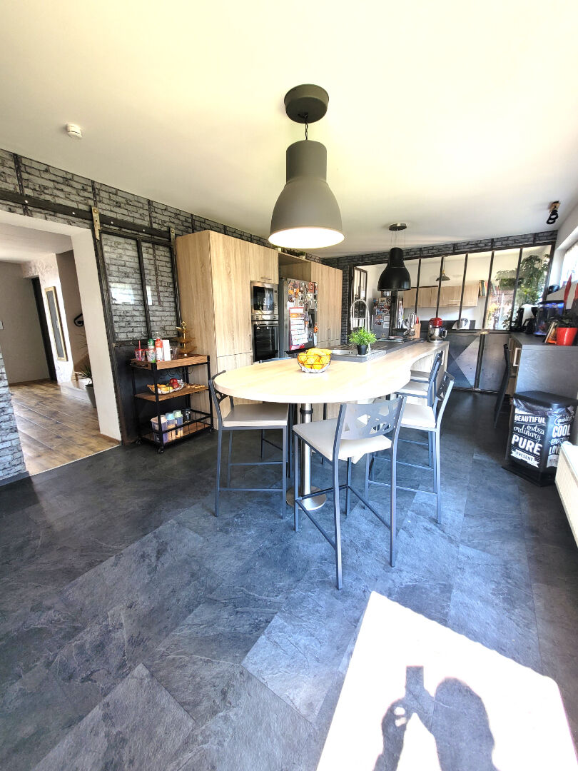 Maison d’architecte Cambrai 10 pièce(s) 200 m2
