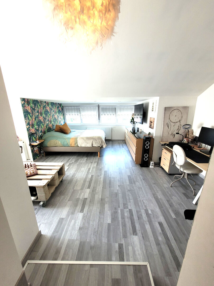 Maison d’architecte Cambrai 10 pièce(s) 200 m2