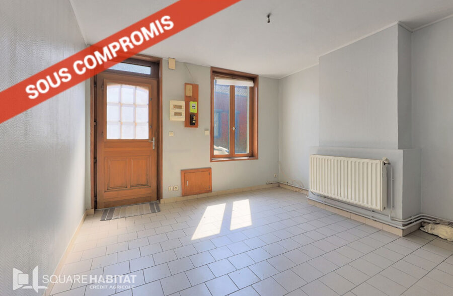 Maison  de ville 1 chambre 2 bureaux jardin  Sous compromis 