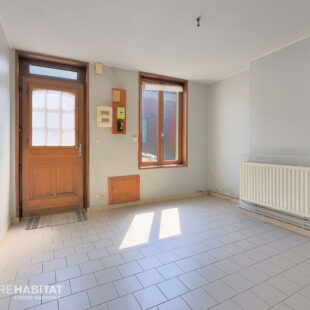 Maison  de ville 1 chambre 2 bureaux jardin  Sous compromis 
