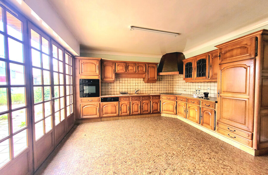 Maison Aire Sur La Lys 5 pièce(s) 155 m2 <small> Sous compromis </small>