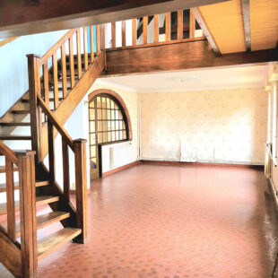 Maison Aire Sur La Lys 5 pièce(s) 155 m2 <small> Sous compromis </small>