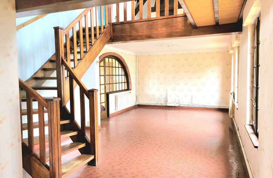 Maison Aire Sur La Lys 5 pièce(s) 155 m2 <small> Sous compromis </small>