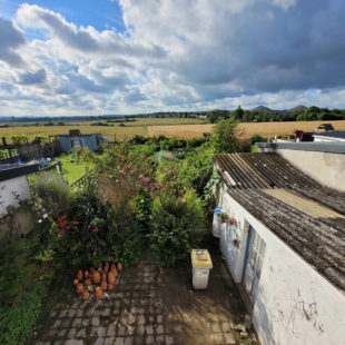 Maison de résidence en impasse, 3 chambres, jardin et garage.