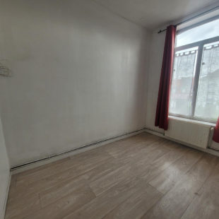 Wasquehal, immeuble de rapport à usage mixte, 260 m² avec jardin + garage