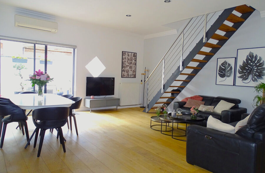 IMMEUBLE 3 LOTS DONT 1 SURFACE COMMERCIALE