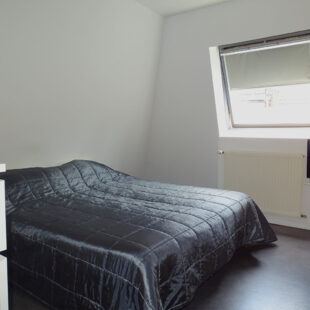 IMMEUBLE 3 LOTS DONT 1 SURFACE COMMERCIALE