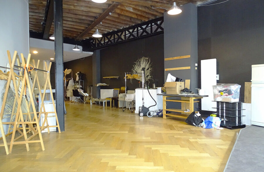 IMMEUBLE 3 LOTS DONT 1 SURFACE COMMERCIALE