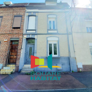 Maison  4 pièce(s) 105 m2  Sous compromis 