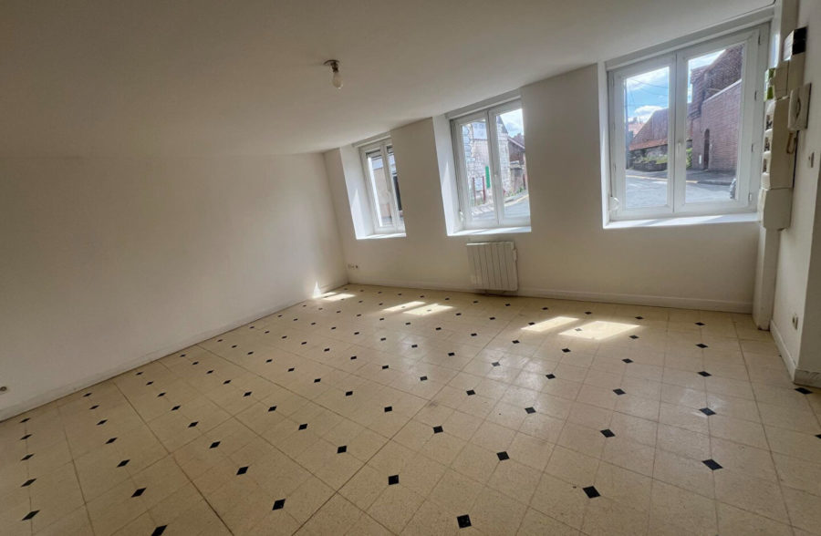 Appartement T2, centre-ville Houdain. Possibilité de rentabilité d’environ 10%