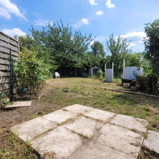 Maison spacieuse et rénovée – 3 chambres – beau jardin