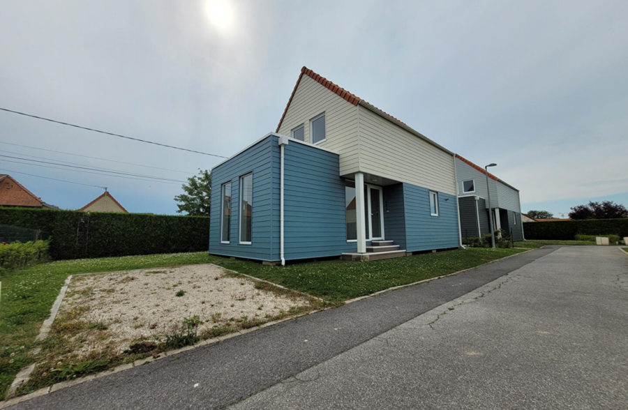 GROFFLIERS , Chalet neuf  3 chambres , en frais de notaire réduits , avec piscine chauffée !!