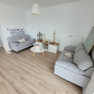 GROFFLIERS , Chalet neuf de plain pied 3 chambres , en frais de notaire réduits , avec piscine chauffée !!