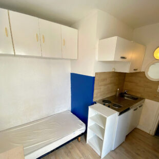 EXCLUSIVITE : 4 CHAMBRES  DE BONNE PROCHE GARE LILLE FLANDRE