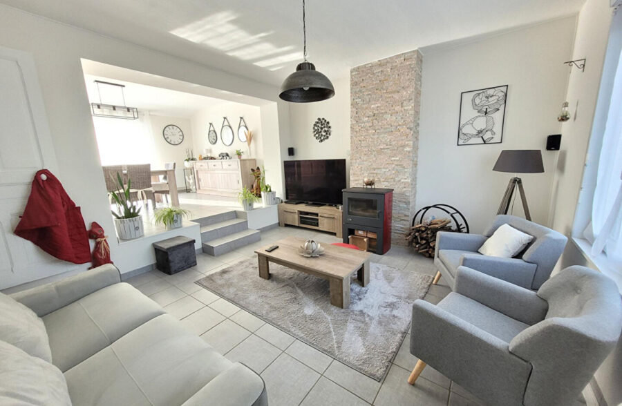 Maison rénovée secteur PUISIEUX