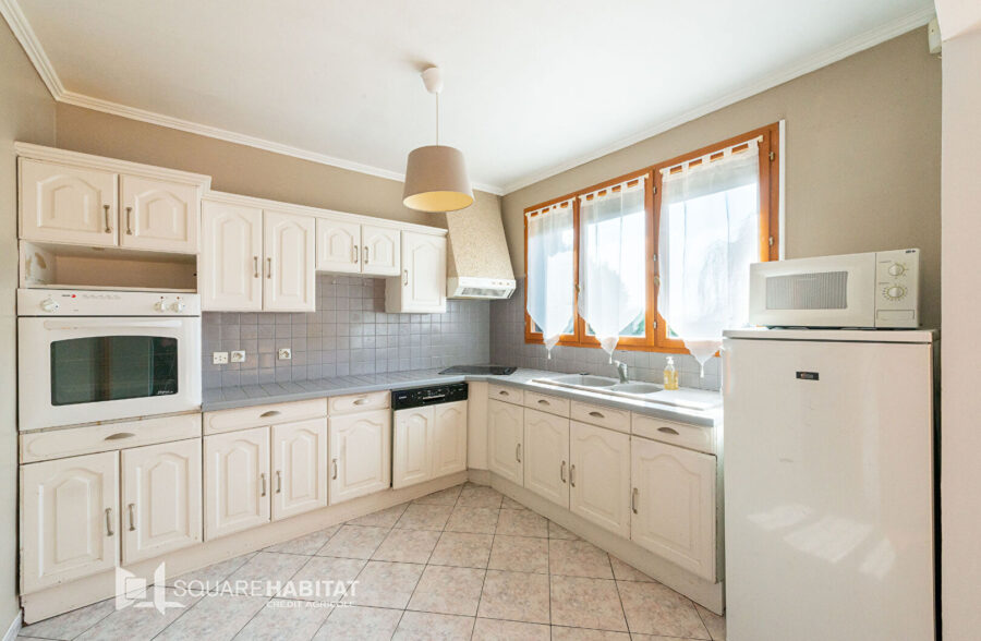 PAVILLON SEMI PLAIN PIED EN SECTEUR PRIVILEGIE