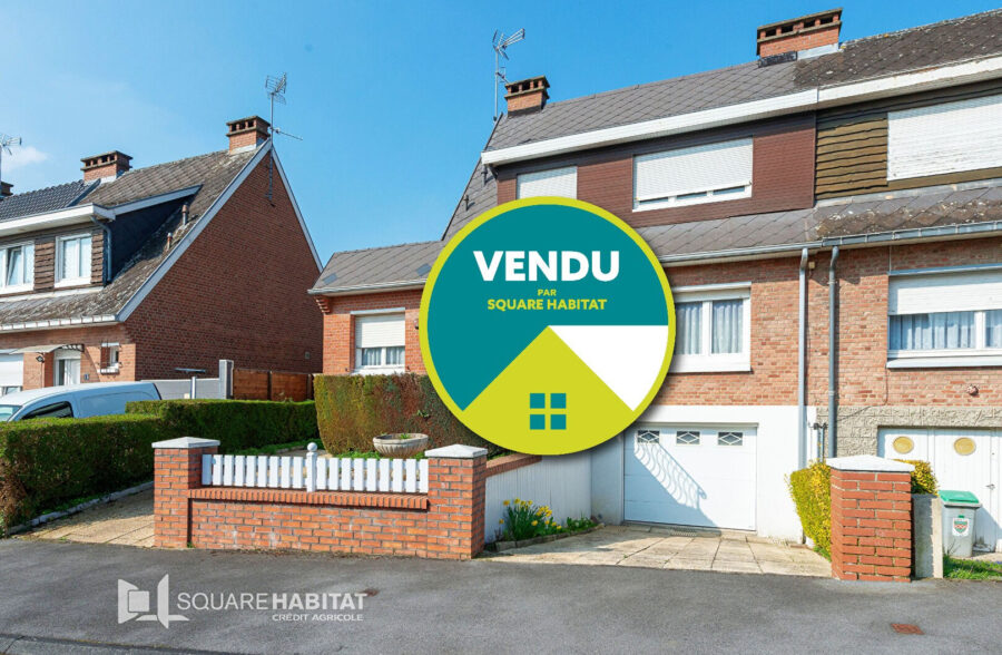 SEMI PLAIN PIED EN SECTEUR RESIDENTIEL