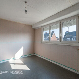 SEMI PLAIN PIED EN SECTEUR RESIDENTIEL