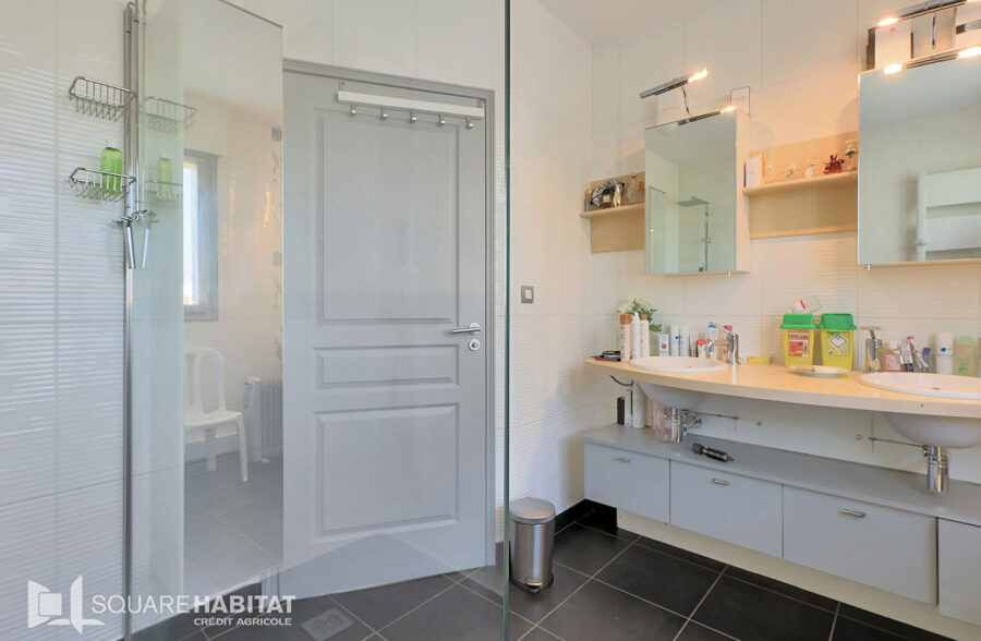 Maison Norrent Fontes 8 pièce(s) 205 m2 <small> Sous compromis </small>