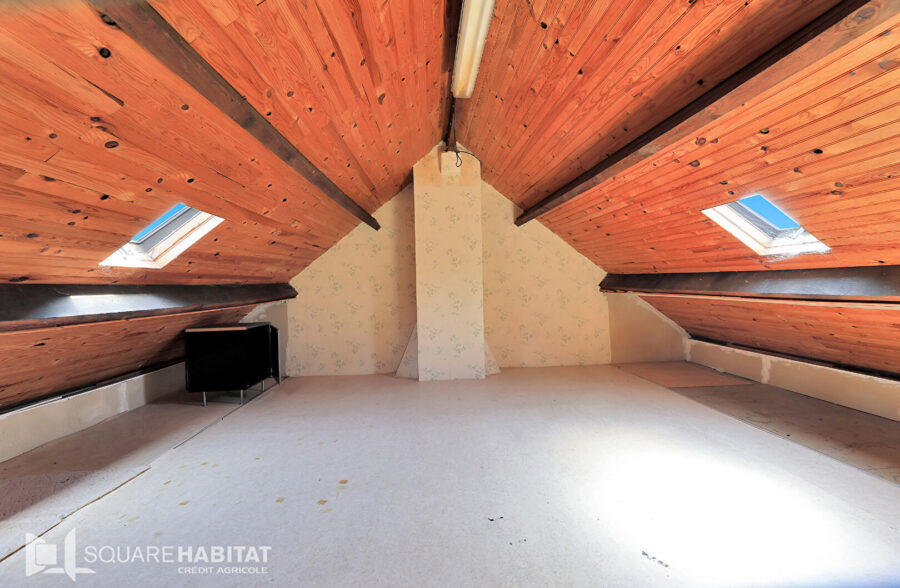 Maison Avion 5 pièce(s) 99 m2 avec jardin.