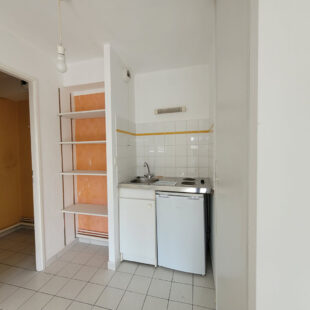 Appartement Lens 2 pièce(s) 45.52 m2 avec parking et terrasse.