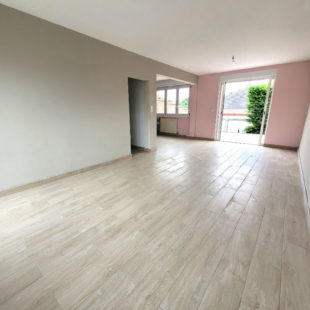 Maison Cambrai 5 pièce(s) 90 m2  Sous compromis 