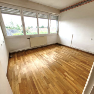 Maison Cambrai 5 pièce(s) 90 m2  Sous compromis 