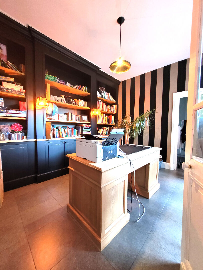 Maison Cambrai 10 pièce(s) 270 m2