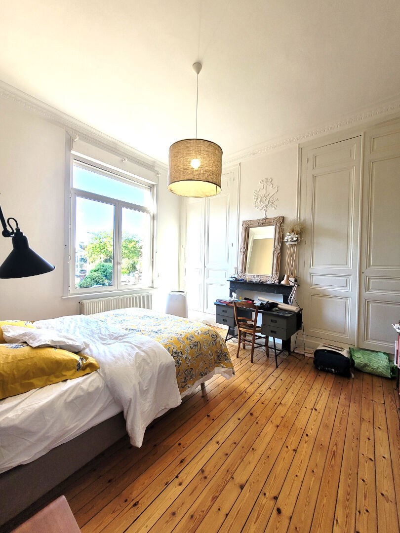 Maison Cambrai 10 pièce(s) 270 m2
