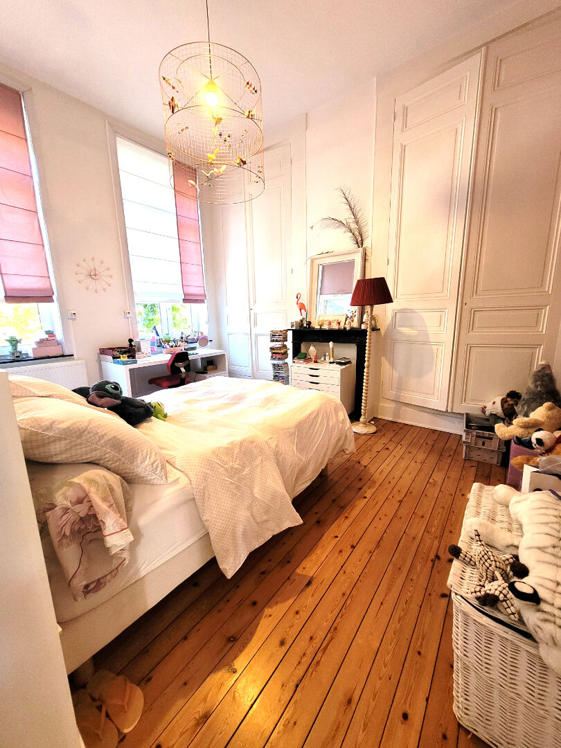 Maison Cambrai 10 pièce(s) 270 m2