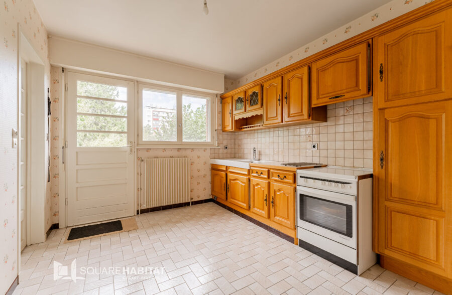 MAISON 6 PIECES 137M2