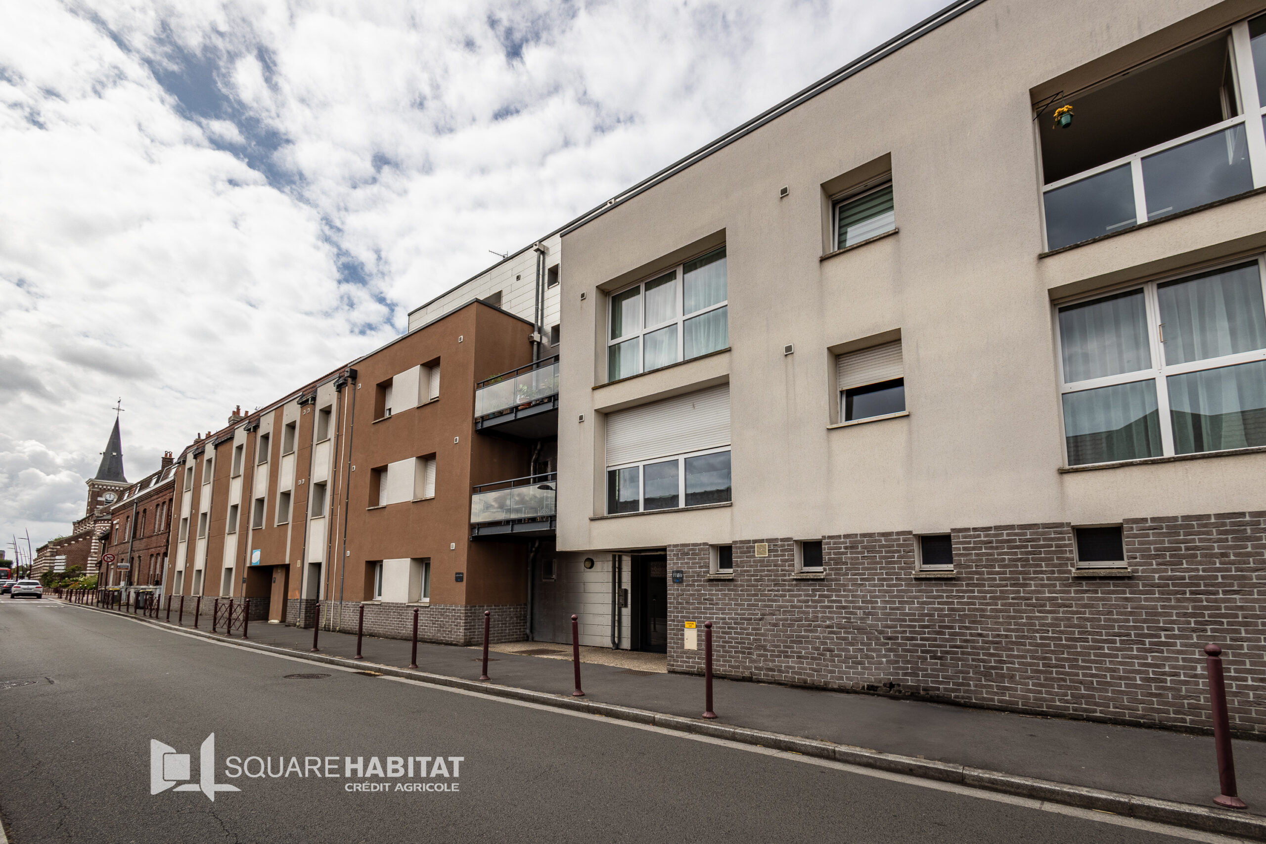 TEMPLEMARS – APPARTEMENT – 2 CHAMBRES – PARKING – RESIDENCE RECENTE