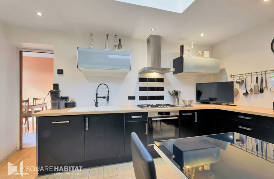 Ensemble Immobilier  Maison 150m² Hab + 5 Logements + Terrain