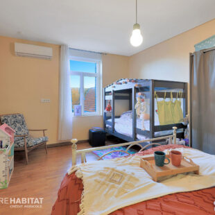 Ensemble Immobilier  Maison 150m² Hab + 5 Logements + Terrain